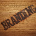 Holzplatte mit "Branding" Brandmark