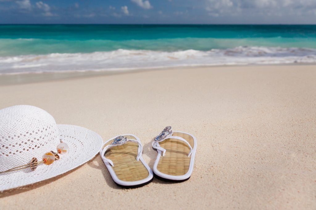 Wochen den Lohn oder das Gehalt weiter zu bezahlen. Diese Regelung wird zunehmend mehr von Arbeitnehmer dazu missbraucht, statt einen Urlaubtag zu opfern, sich für einige Tage krankzuschreiben zu lassen. Bildquelle: Depositphoto.com