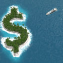 Steuerparadies, Finanz- oder Vermögenshinterziehung auf einer Dollarinsel. Ein Luxusboot segelt zur Insel.