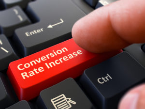 Conversion Rate Increase - Konzept auf einer roten Tastatur-Taste.