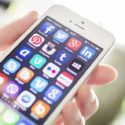 Iphone mit Social Media Apps