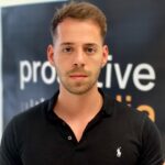 Porträtfoto von Florian Beqiri, Gründer und Inhaber von Onlinemarketingunternehmen Proactive Media