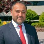 Porträtfoto von Omar Javaid, President der API-Plattform Vonage