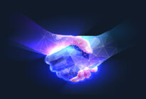 Zwei futuristische Hände schütteln sich gegenseitig