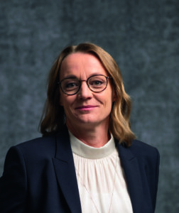 Porträtfoto von Christine Trimpel, Executive Search Advisor und Gesellschafterin bei Masterpiece GmbH