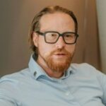 Porträtfoto von Dr. Marco Lück, CEO bei VIAMA Leadership GmbH