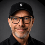 Porträtfoto von Dr. Thomas Titzkus, Inhaber VERTRIEBSWERK